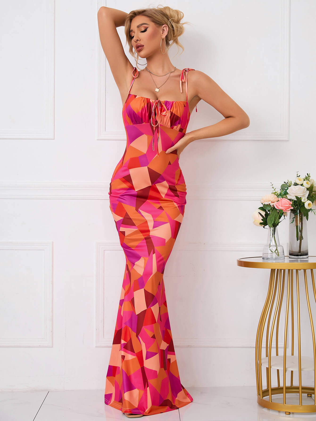 Eleganssi maxi -mekko